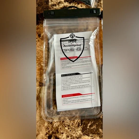 AirRunTech Waterproof Phone Pouch - Picture 2 of 2